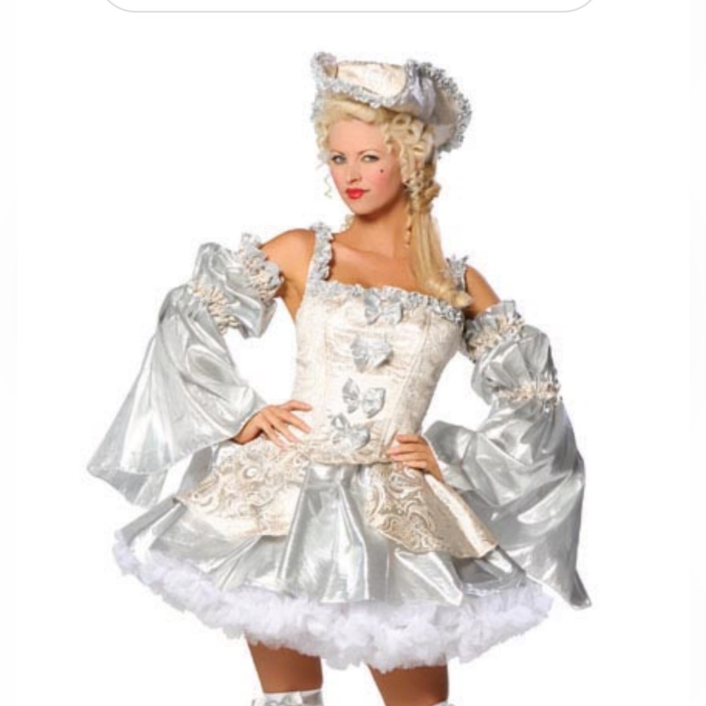 Marie Antoinette size M Halloween costume